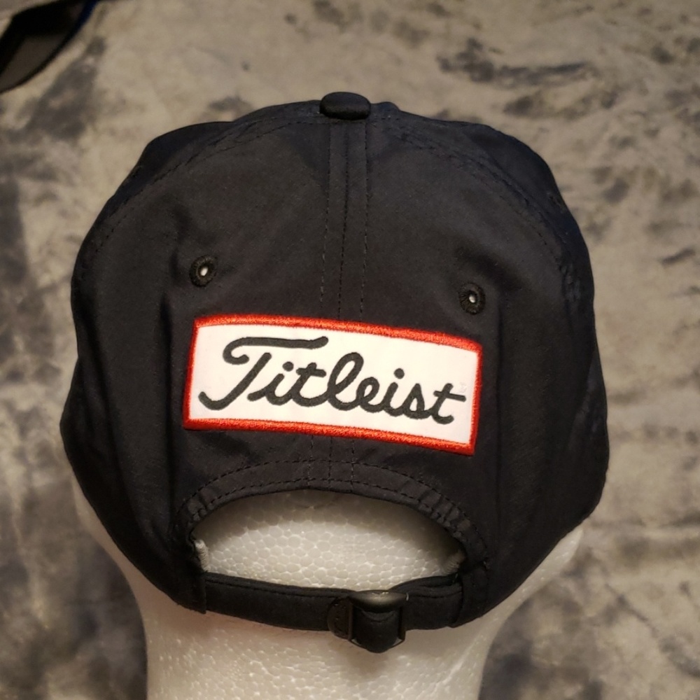 fitleist hat - Picture 3 of 5